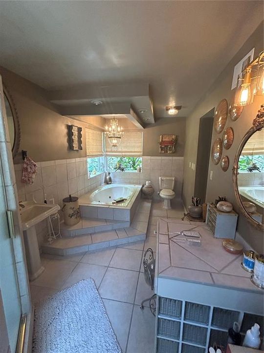 For Sale: $579,000 (3 beds, 2 baths, 1492 Square Feet)