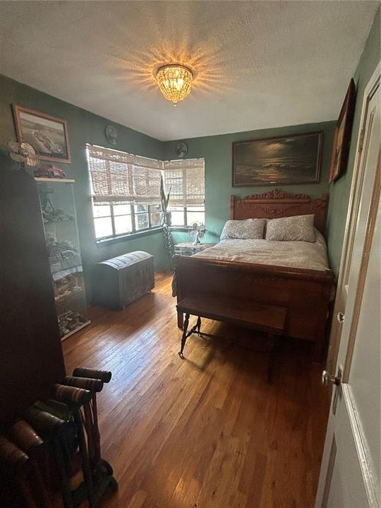 For Sale: $579,000 (3 beds, 2 baths, 1492 Square Feet)