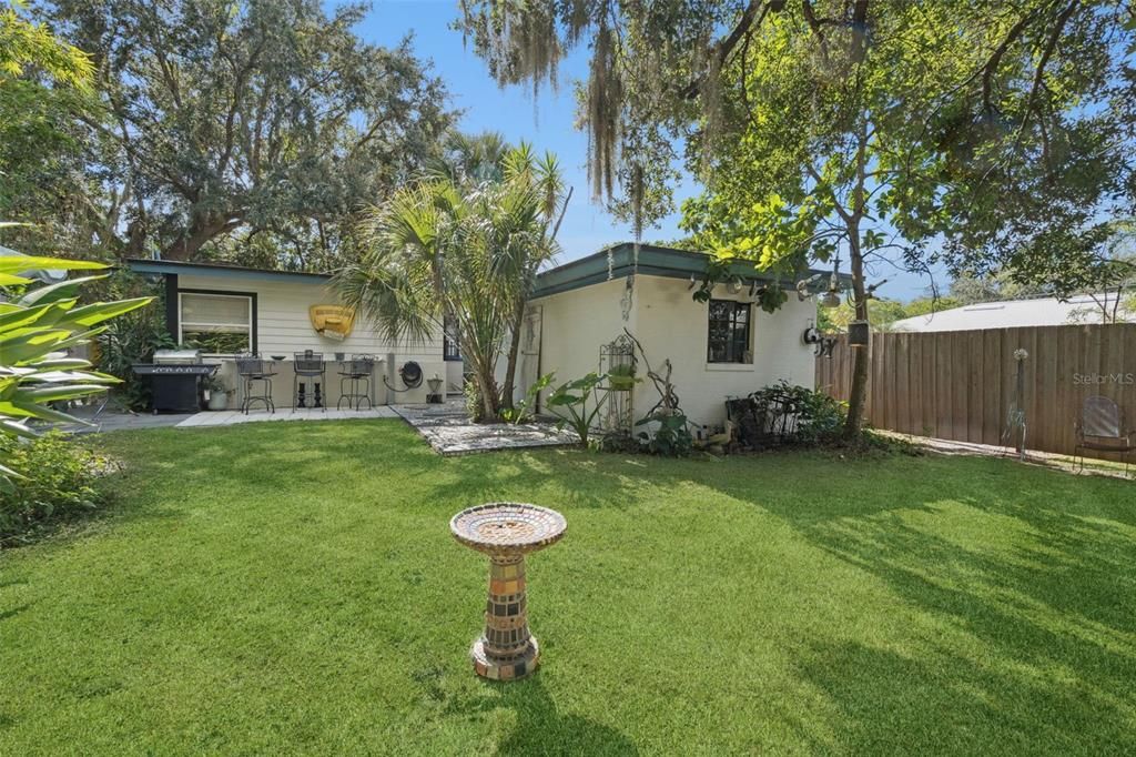 For Sale: $579,000 (3 beds, 2 baths, 1492 Square Feet)