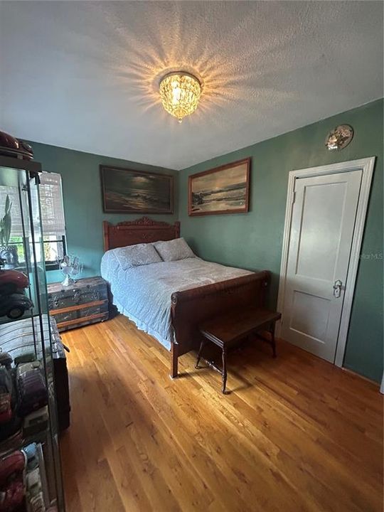 For Sale: $579,000 (3 beds, 2 baths, 1492 Square Feet)