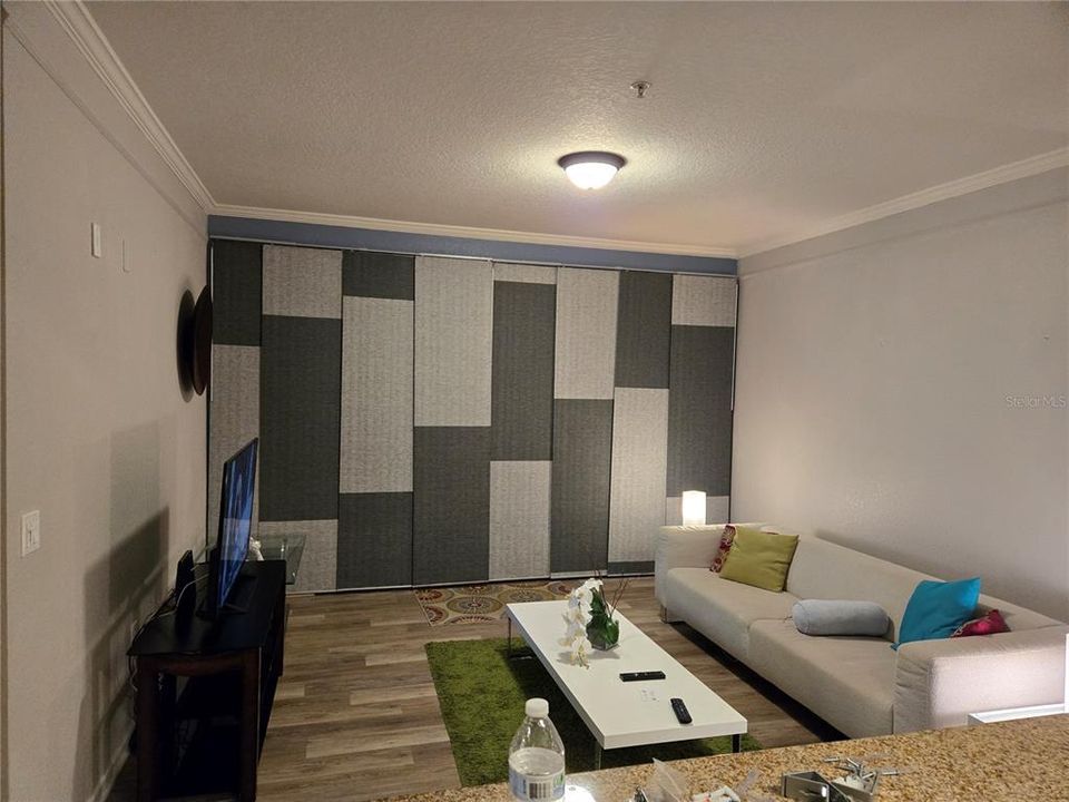 出租: $1,650 (1 贝兹, 1 浴室, 780 平方英尺)