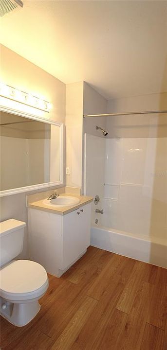 En Renta: $1,499 (2 camas, 2 baños, 1000 Pies cuadrados)