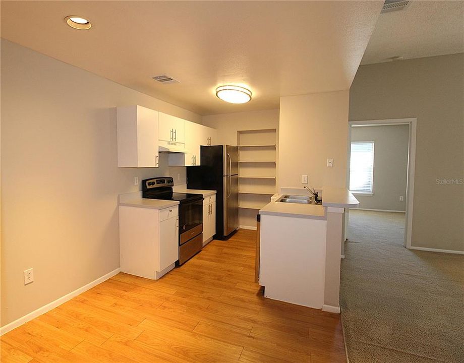 En Renta: $1,499 (2 camas, 2 baños, 1000 Pies cuadrados)