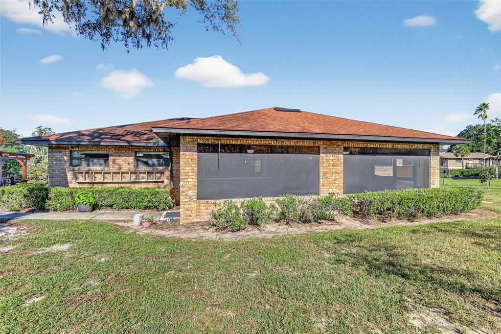 For Sale: $380,000 (3 beds, 2 baths, 1776 Square Feet)