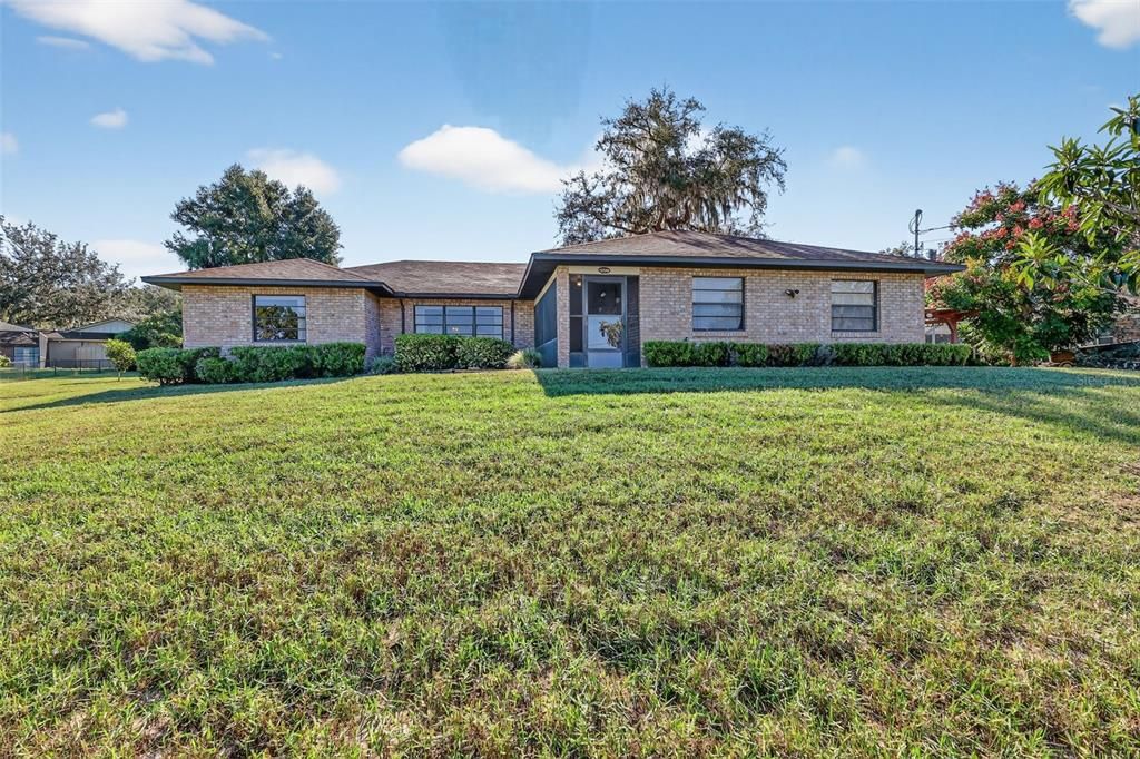 For Sale: $380,000 (3 beds, 2 baths, 1776 Square Feet)