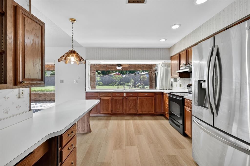 For Sale: $380,000 (3 beds, 2 baths, 1776 Square Feet)