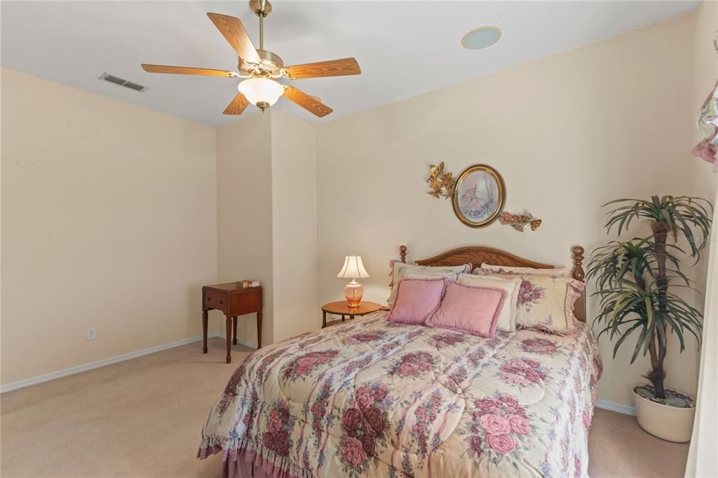 На продажу: $515,000 (3 спален, 2 ванн, 2431 Квадратных фут)