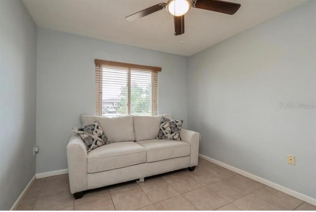 出租: $2,350 (4 贝兹, 2 浴室, 1868 平方英尺)