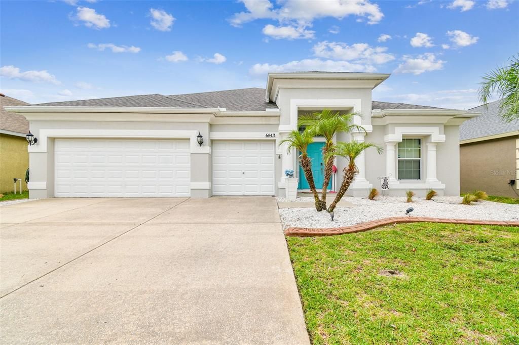 For Sale: $495,000 (4 beds, 3 baths, 2618 Square Feet)