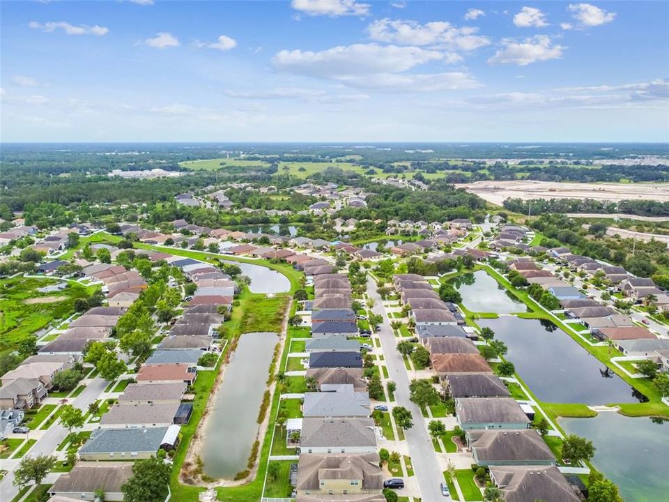 For Sale: $495,000 (4 beds, 3 baths, 2618 Square Feet)