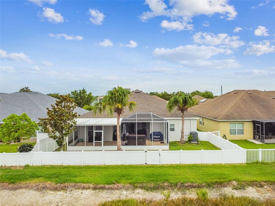 For Sale: $495,000 (4 beds, 3 baths, 2618 Square Feet)