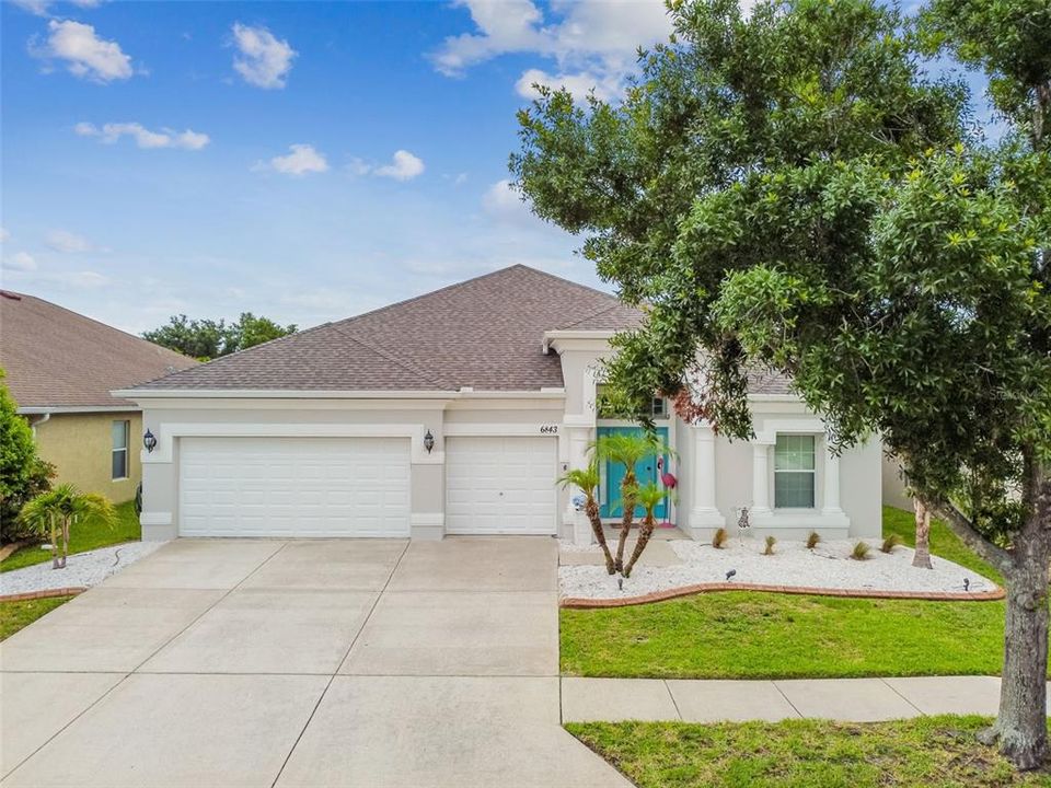 For Sale: $495,000 (4 beds, 3 baths, 2618 Square Feet)