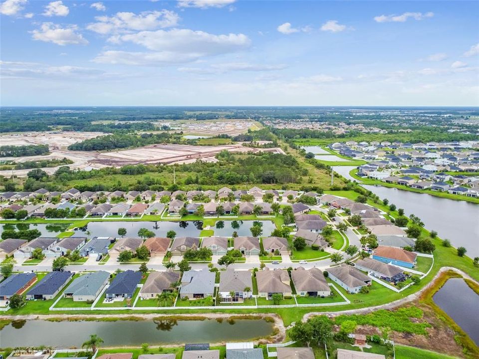 For Sale: $495,000 (4 beds, 3 baths, 2618 Square Feet)