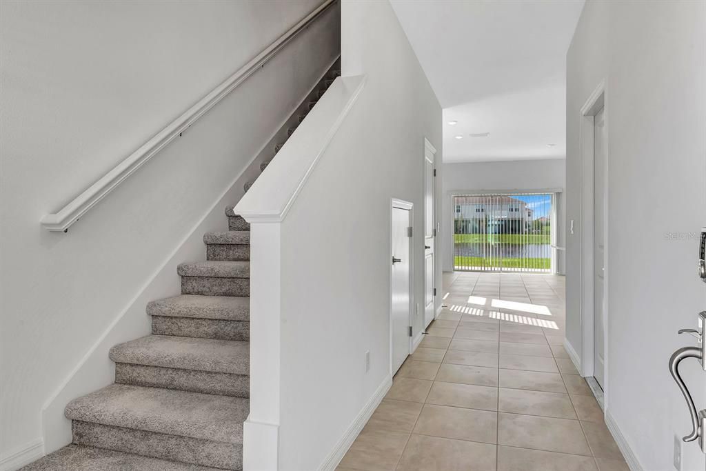 For Rent: $2,250 (3 beds, 2 baths, 1553 Square Feet)