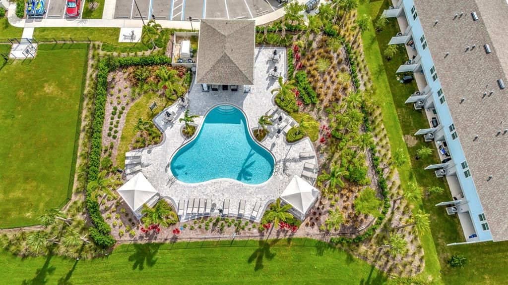 For Rent: $2,250 (3 beds, 2 baths, 1553 Square Feet)