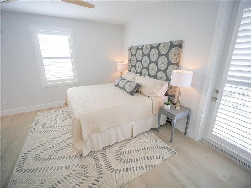 For Sale: $3,100,000 (7 beds, 5 baths, 3082 Square Feet)