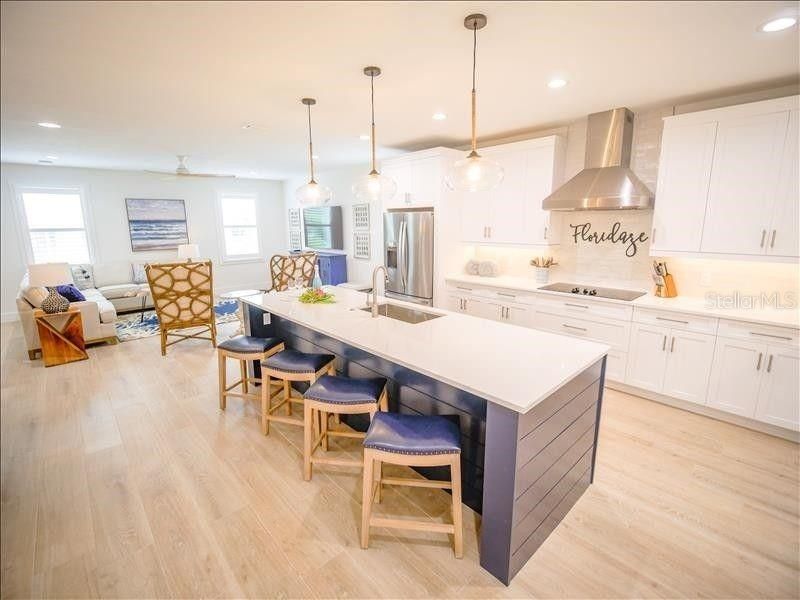 For Sale: $3,100,000 (7 beds, 5 baths, 3082 Square Feet)