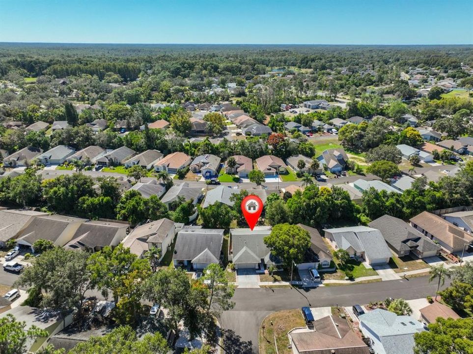 Под контрактом: $275,000 (3 спален, 2 ванн, 1369 Квадратных фут)