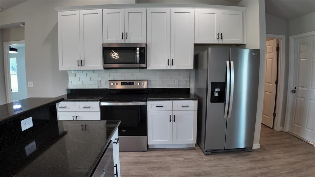 For Rent: $2,100 (4 beds, 2 baths, 1573 Square Feet)