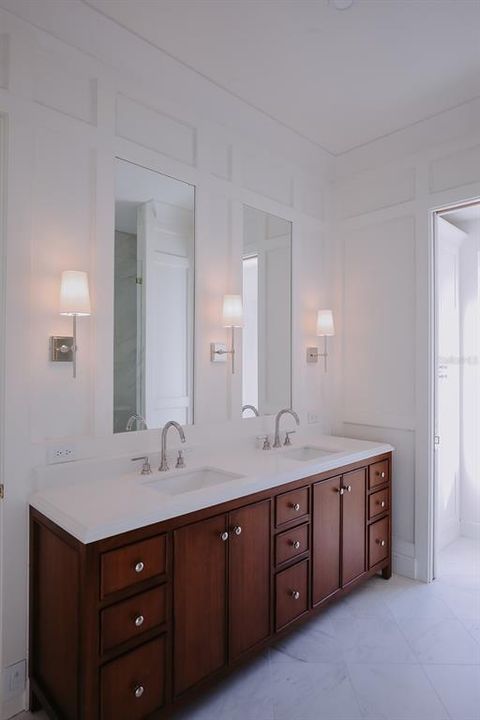 На продажу: $1,699,000 (5 спален, 4 ванн, 3212 Квадратных фут)