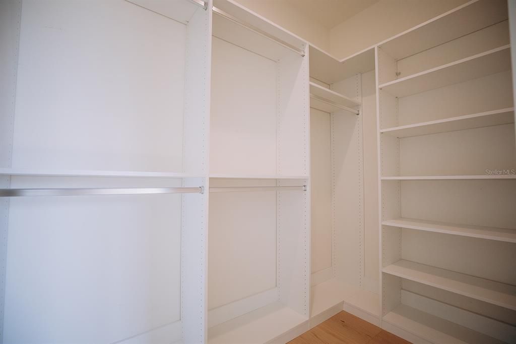 На продажу: $1,699,000 (5 спален, 4 ванн, 3212 Квадратных фут)