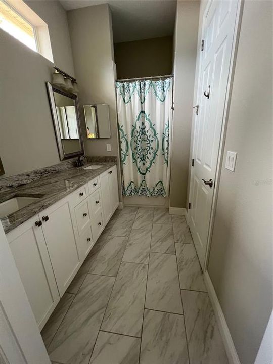 En Venta: $485,000 (3 camas, 2 baños, 2259 Pies cuadrados)