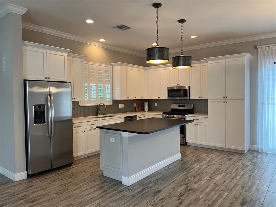 En Venta: $485,000 (3 camas, 2 baños, 2259 Pies cuadrados)