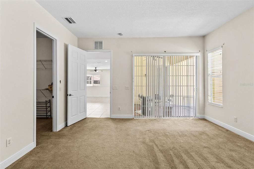 For Sale: $629,999 (5 beds, 3 baths, 3241 Square Feet)