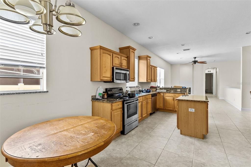 For Sale: $629,999 (5 beds, 3 baths, 3241 Square Feet)