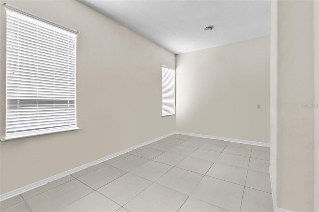 For Sale: $629,999 (5 beds, 3 baths, 3241 Square Feet)