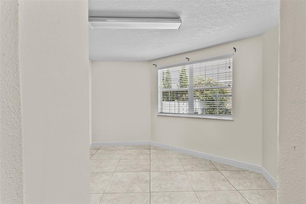 For Sale: $629,999 (5 beds, 3 baths, 3241 Square Feet)