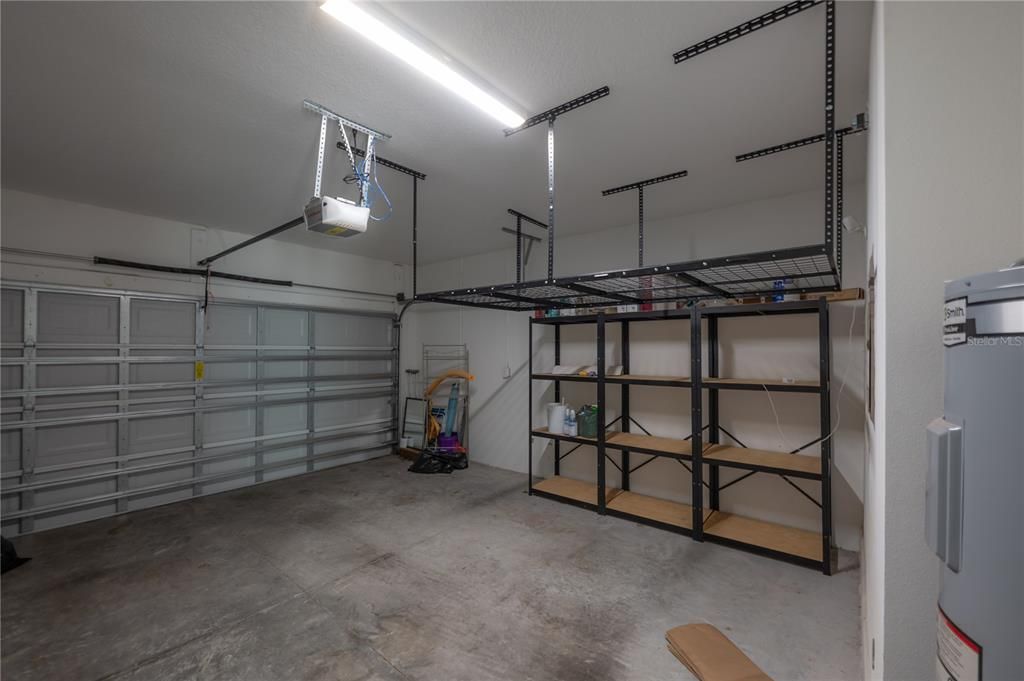 For Sale: $650,000 (3 beds, 3 baths, 2097 Square Feet)