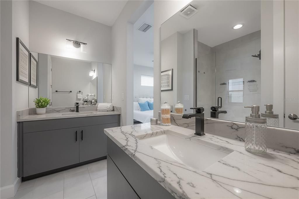 For Sale: $650,000 (3 beds, 3 baths, 2097 Square Feet)