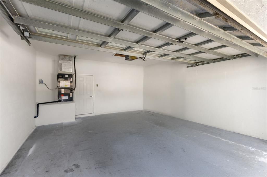 Под контрактом: $520,000 (3 спален, 2 ванн, 1536 Квадратных фут)