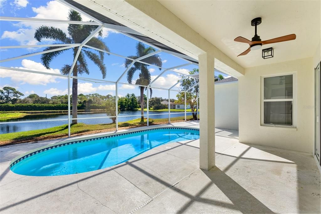 Под контрактом: $520,000 (3 спален, 2 ванн, 1536 Квадратных фут)