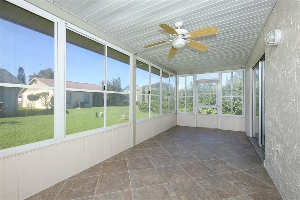 Activo con contrato: $398,000 (3 camas, 2 baños, 1423 Pies cuadrados)