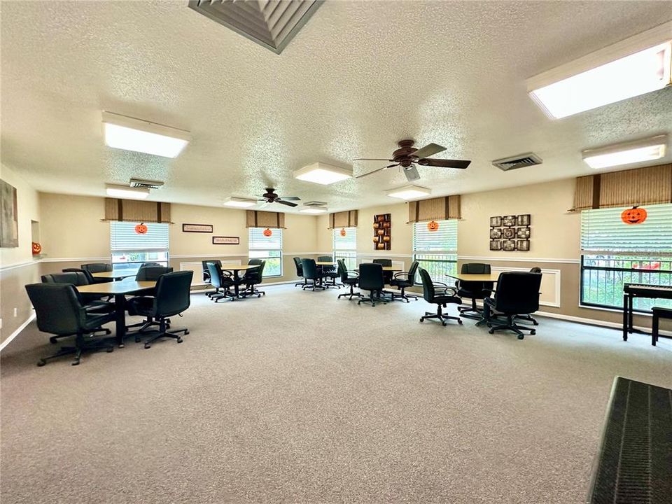 Active With Contract: $207,500 (2 beds, 2 baths, 1070 Square Feet)