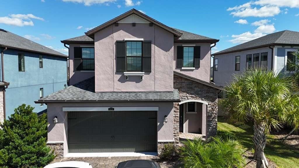 Recently Rented: $3,500 (4 beds, 3 baths, 3175 Square Feet)