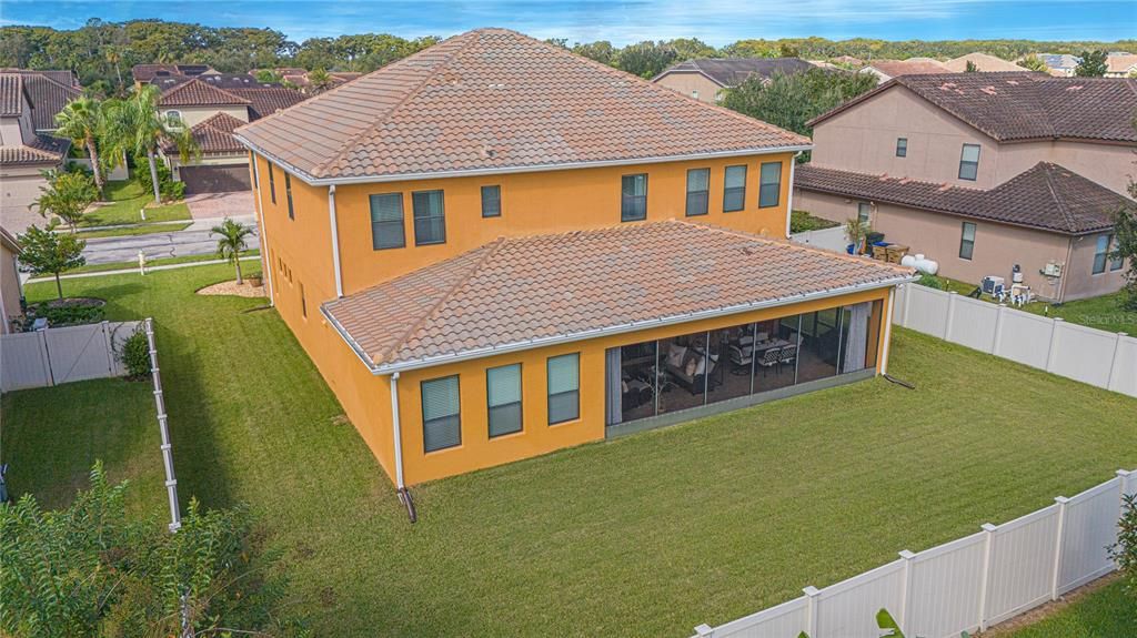 На продажу: $799,900 (6 спален, 4 ванн, 4456 Квадратных фут)