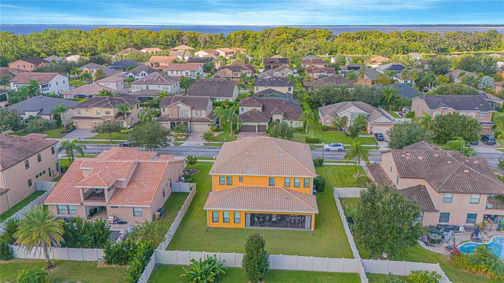 На продажу: $799,900 (6 спален, 4 ванн, 4456 Квадратных фут)