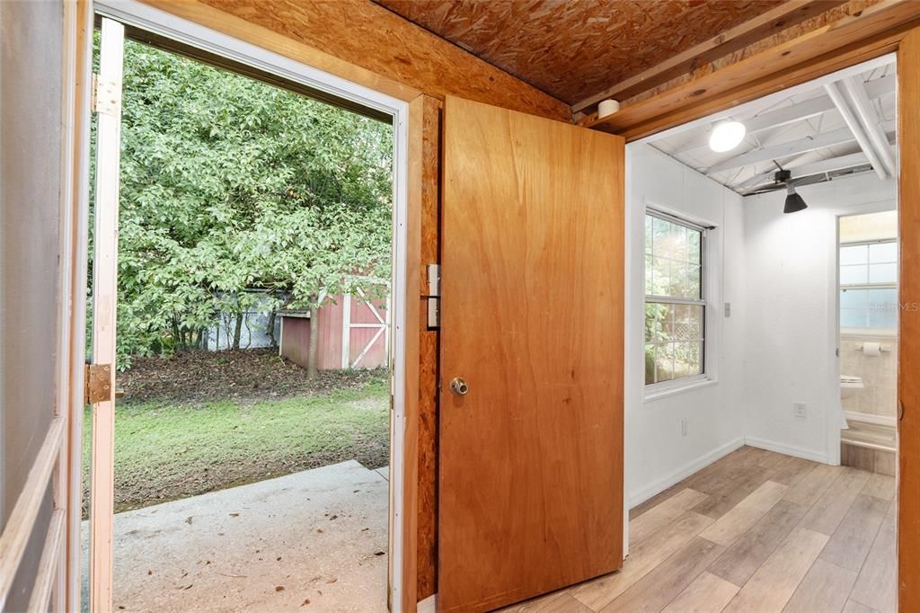 For Sale: $330,000 (4 beds, 3 baths, 1841 Square Feet)