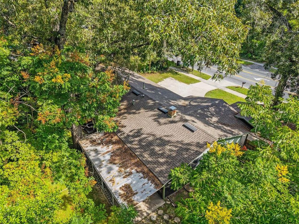 For Sale: $330,000 (4 beds, 3 baths, 1841 Square Feet)