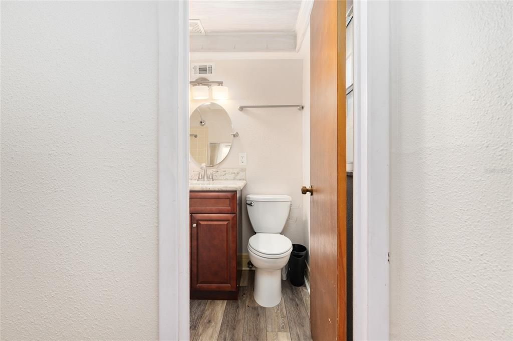 For Sale: $330,000 (4 beds, 3 baths, 1841 Square Feet)