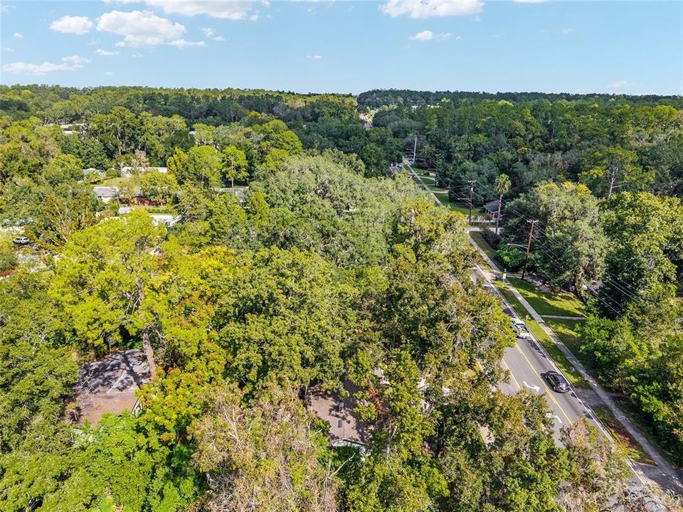 For Sale: $330,000 (4 beds, 3 baths, 1841 Square Feet)