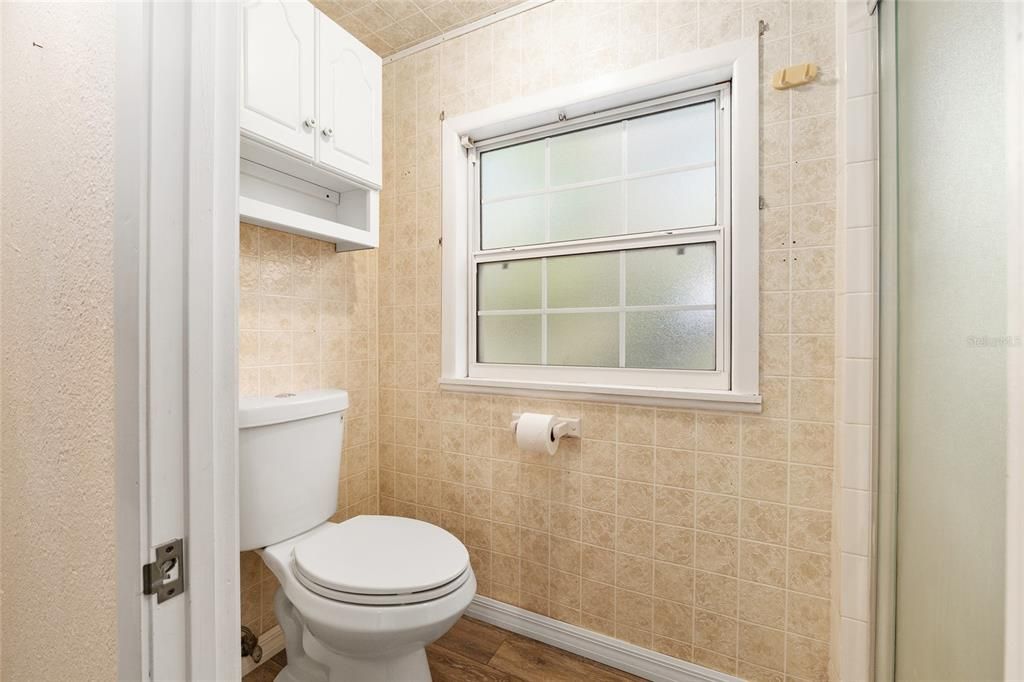 For Sale: $330,000 (4 beds, 3 baths, 1841 Square Feet)