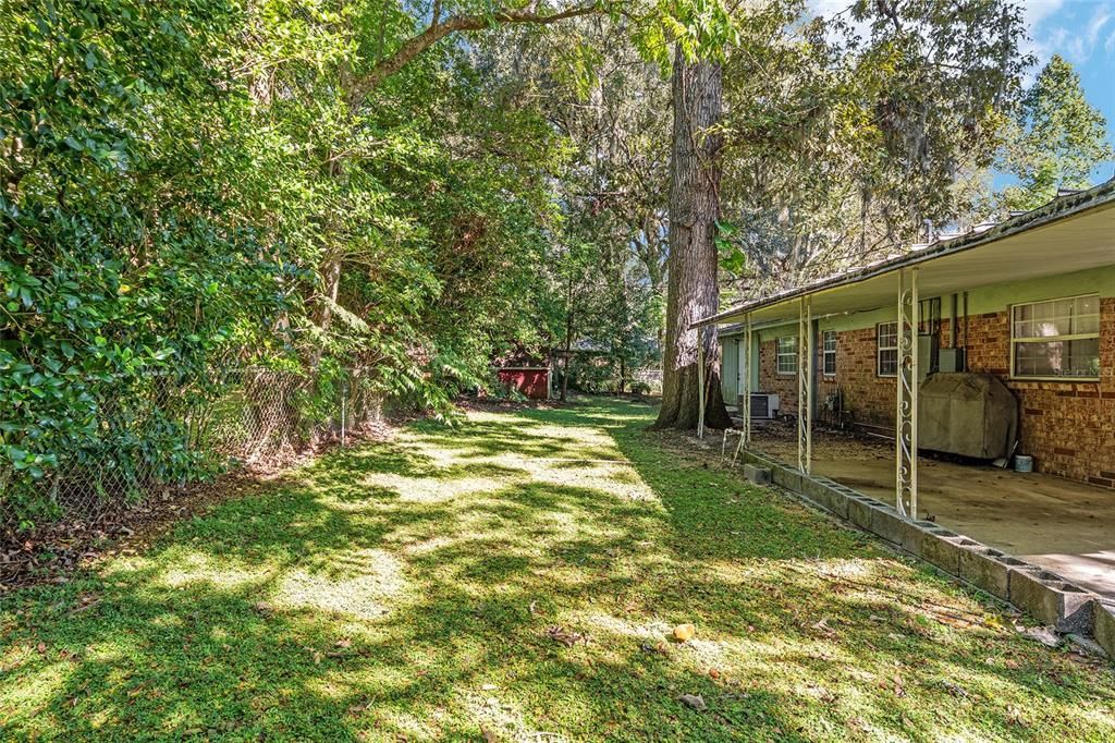 For Sale: $330,000 (4 beds, 3 baths, 1841 Square Feet)