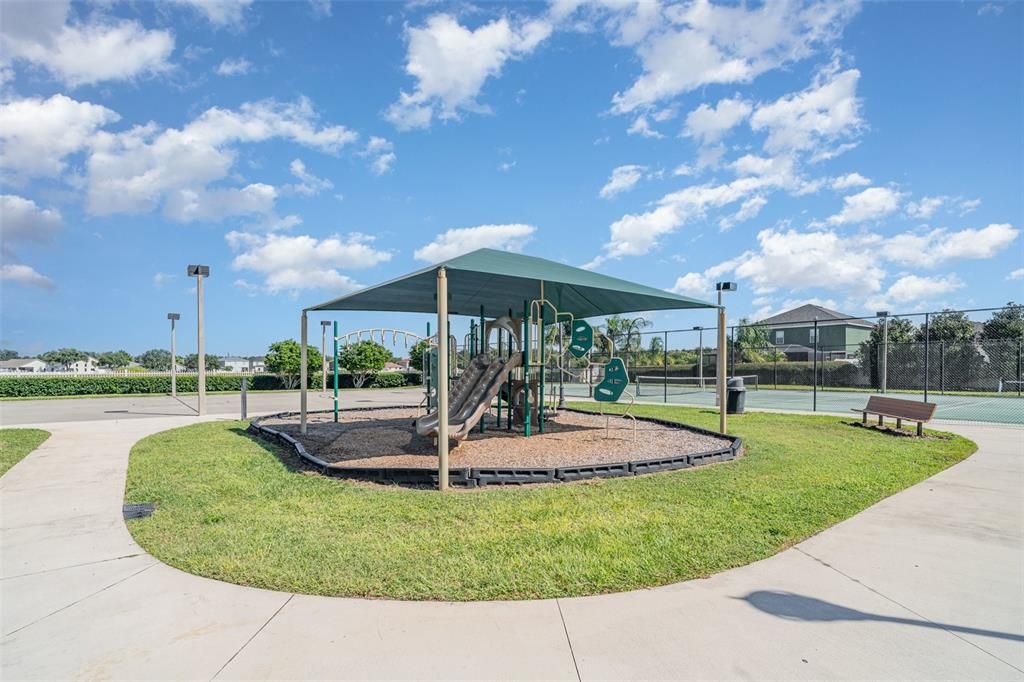 На продажу: $285,500 (3 спален, 2 ванн, 1482 Квадратных фут)