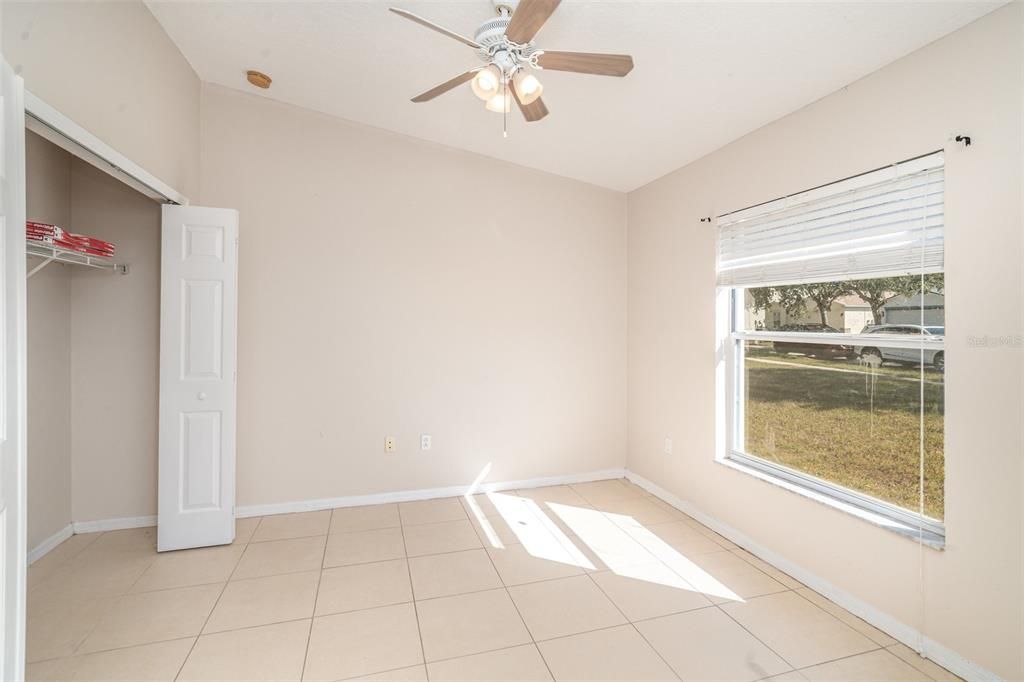 На продажу: $285,500 (3 спален, 2 ванн, 1482 Квадратных фут)