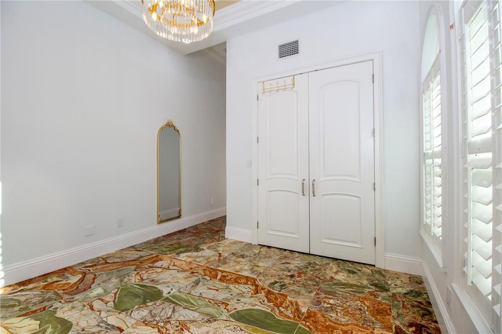 For Rent: $9,200 (4 beds, 3 baths, 2966 Square Feet)