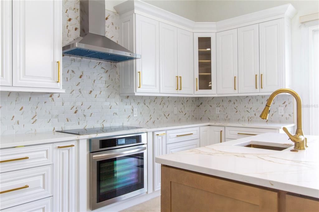 For Rent: $9,200 (4 beds, 3 baths, 2966 Square Feet)